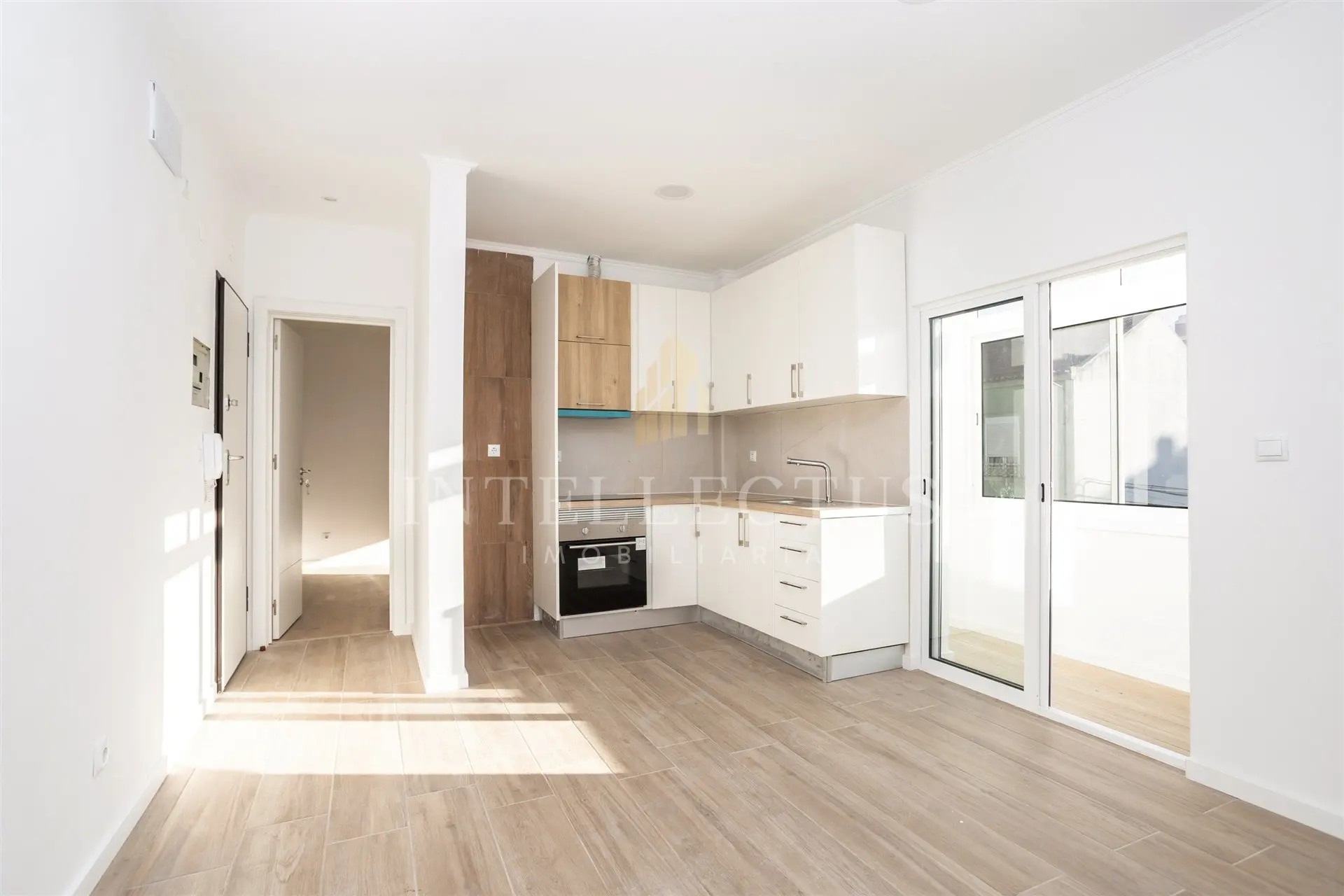 Apartamento T1 para Venda na Baixa da Banheira